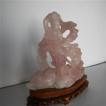 rose quartz (Sculptures of Precious Stones)